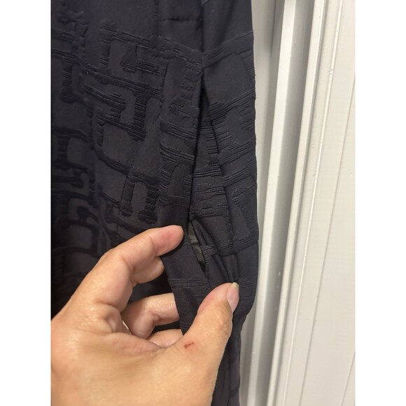 J.McLaughlin Textured Knit Jacquard Crew Neck Cap Sleeve Swing Dress Large Black - Picture 2 of 7